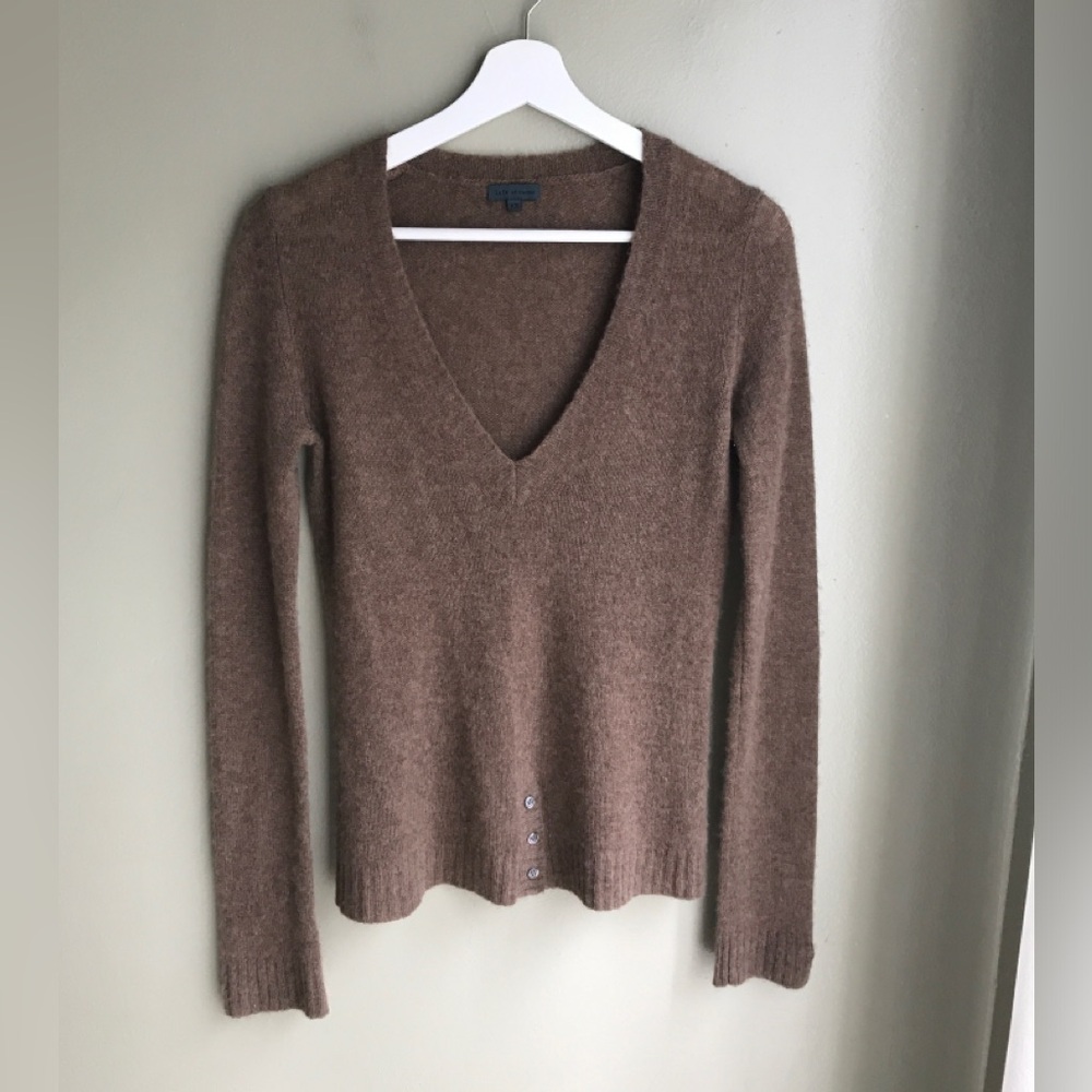Left Of Center 100% Cashmere V-Neck Sweater Size: XS
